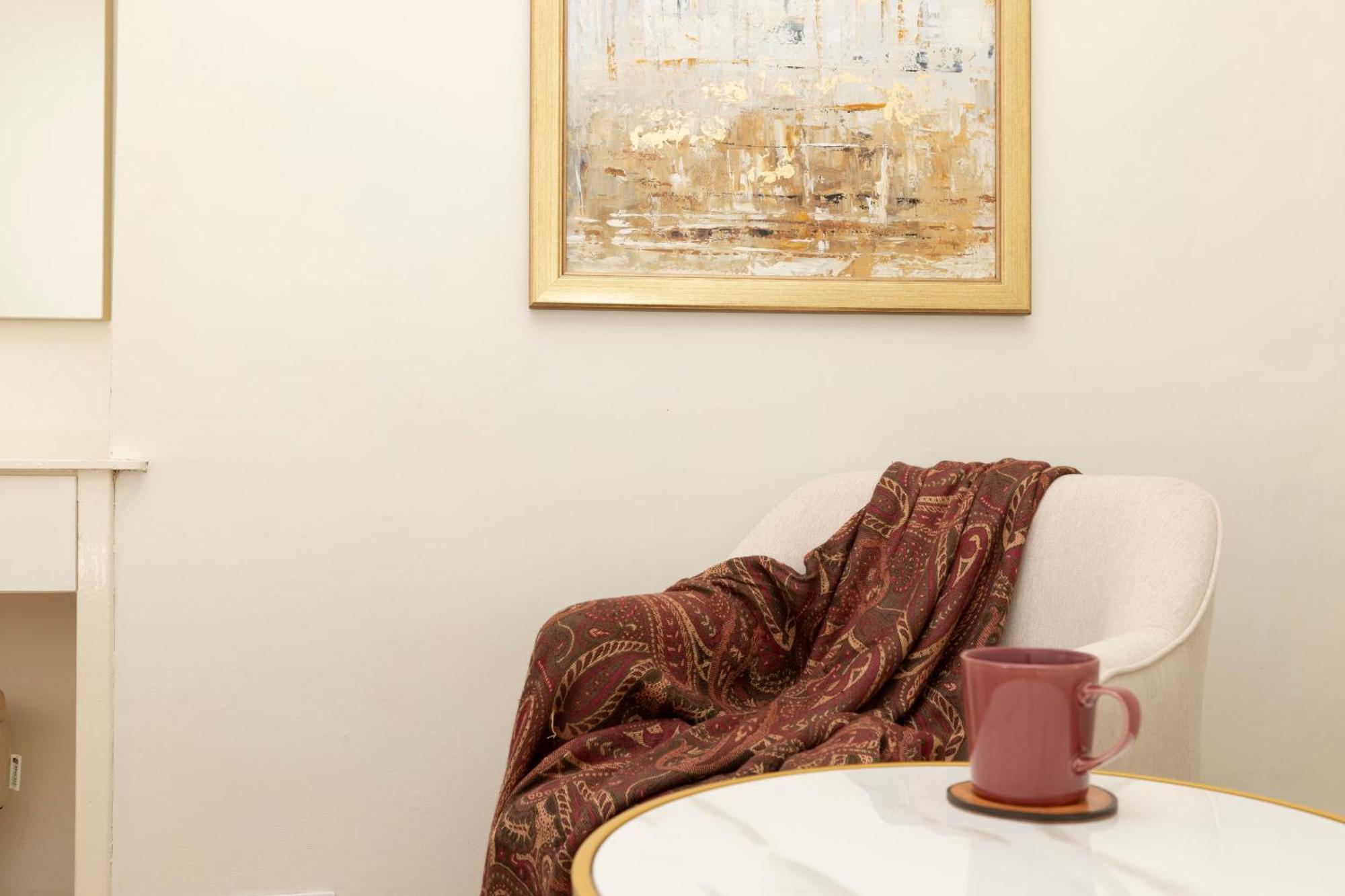 شقة Joivy Modern Flat In City Centre - For Up To 3 Guests إدنبرة المظهر الخارجي الصورة