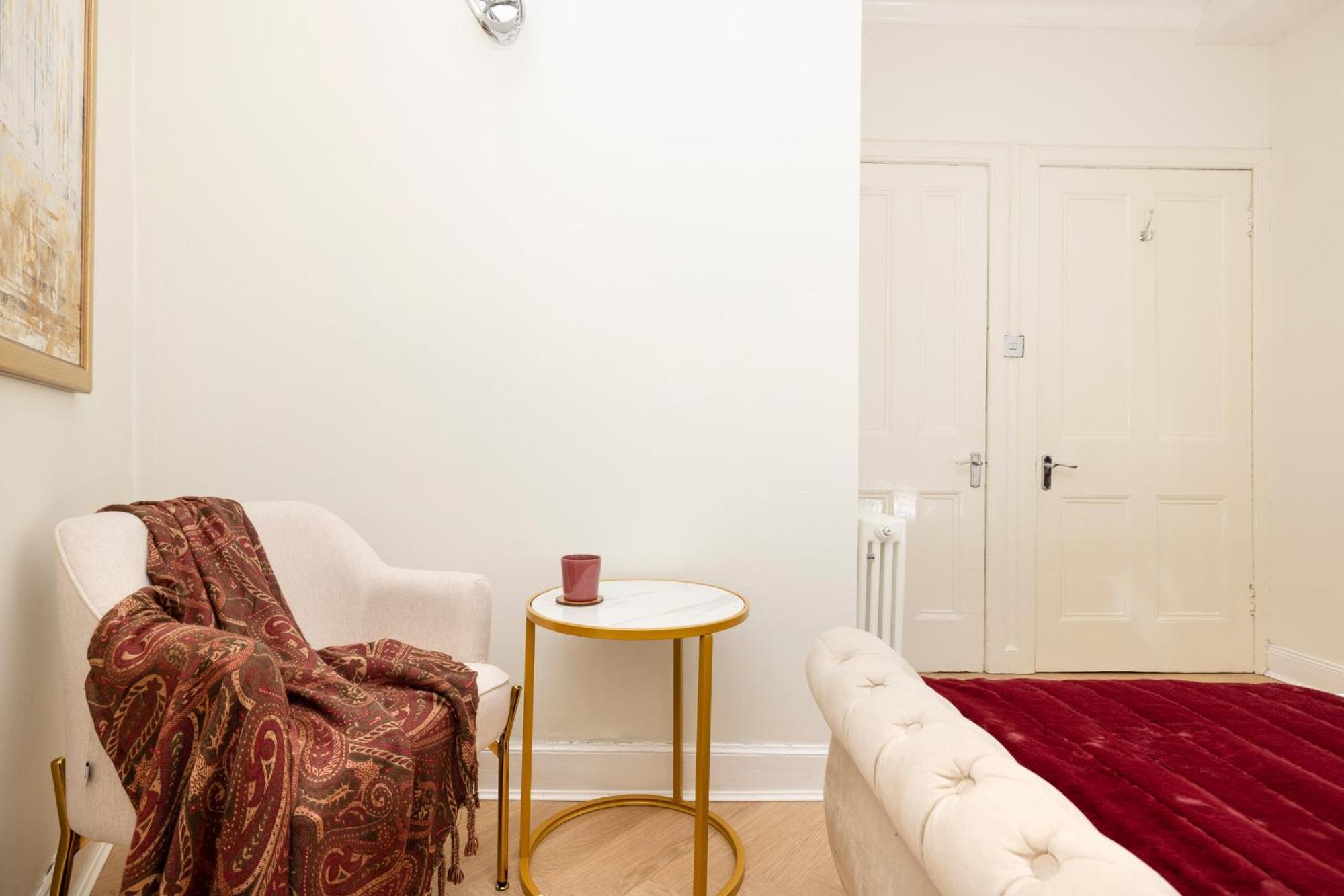 شقة Joivy Modern Flat In City Centre - For Up To 3 Guests إدنبرة المظهر الخارجي الصورة