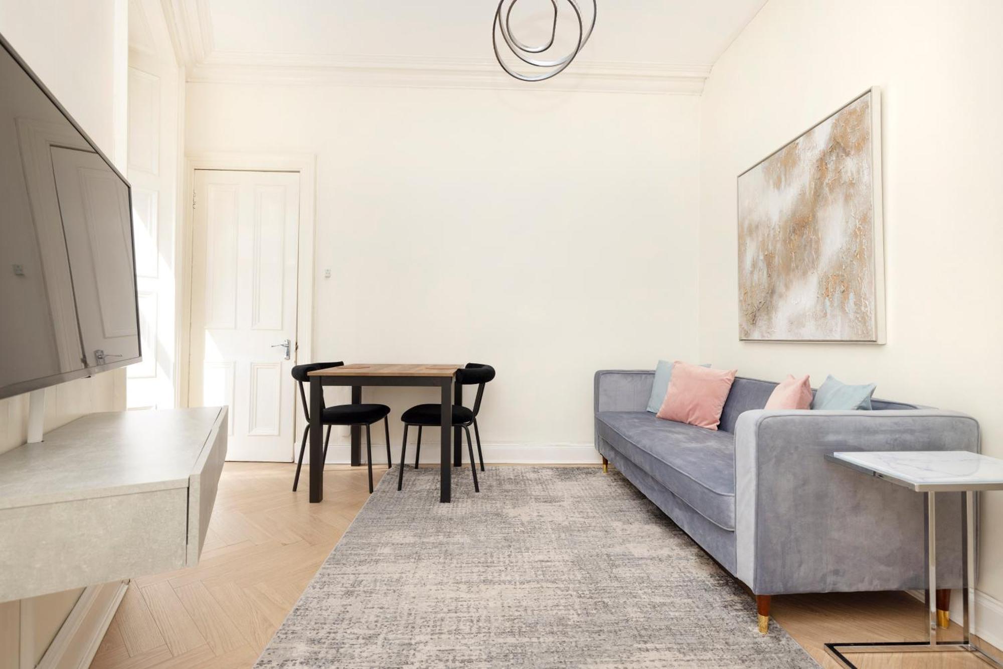 شقة Joivy Modern Flat In City Centre - For Up To 3 Guests إدنبرة المظهر الخارجي الصورة