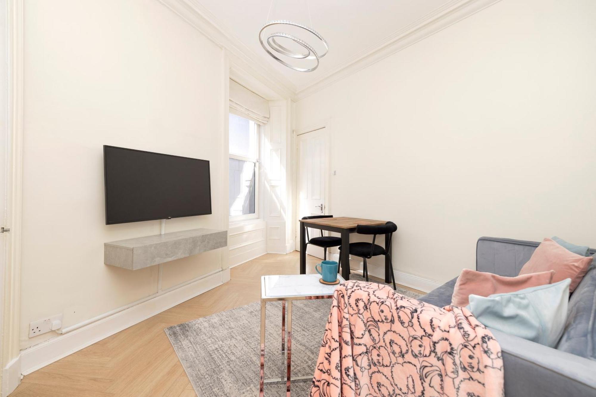 شقة Joivy Modern Flat In City Centre - For Up To 3 Guests إدنبرة المظهر الخارجي الصورة